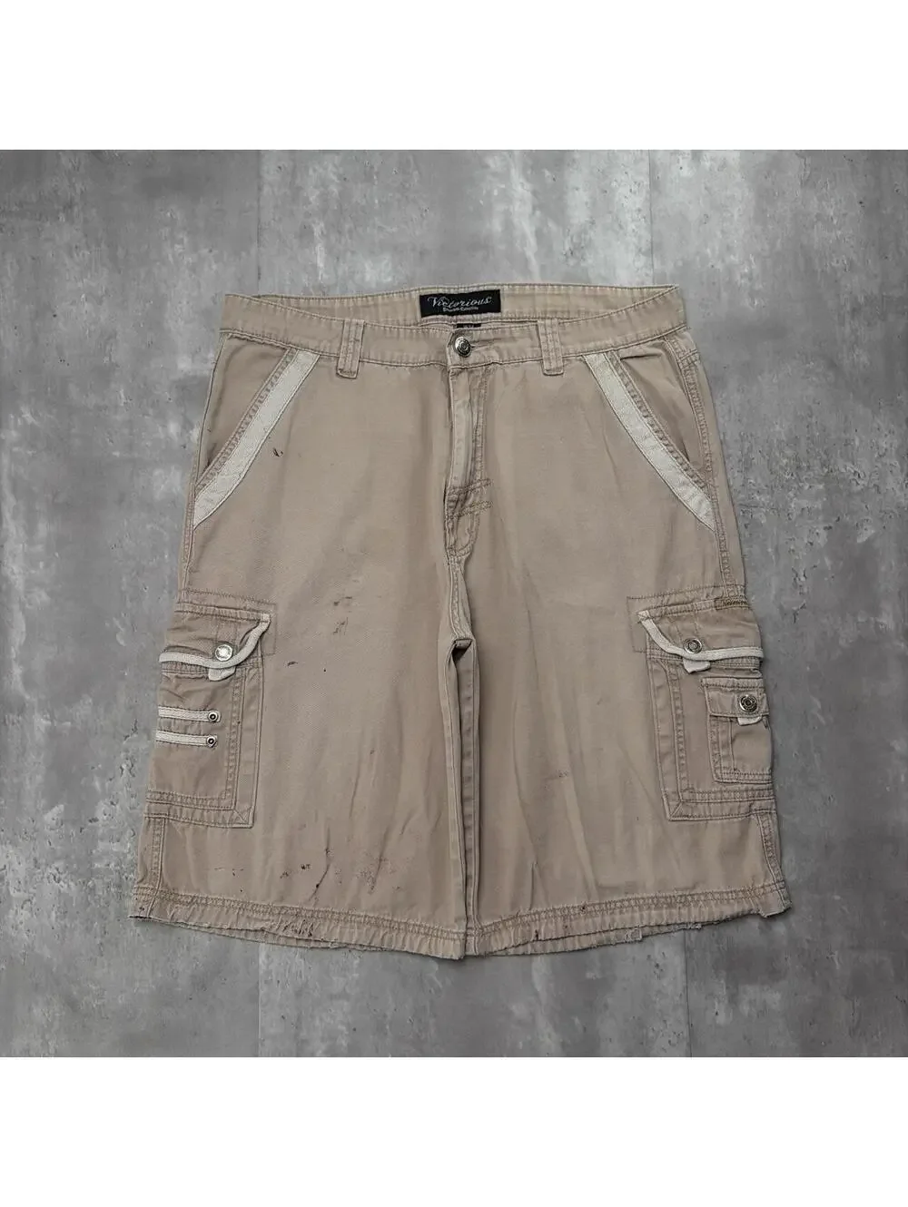 American Vintage view distressing